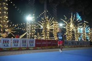 BIB: 100, 40608
                            <button type="button" onclick="openModal(21557994)" class="btn btn-primary btn-sm float-right btn-popup" data-toggle="modal" data-target=".modal-high-quality">
                        <i class="fas fa-shopping-cart"></i> Add to Cart
                    </button>
                                            <button type="button" onclick="isThisMe(21557994, true)" class="btn btn-success btn-sm float-right btn-popup btn-isme hidden" data-toggle="tooltip" data-placement="bottom" title="นี่คือรูปของคุณใช่ไหม คลิกที่นี่เพื่อเอาเข้าอัลบั้ม">
                        <i class="fas fa-plus"></i> Add to album
                    </button>
                    <button type="button" onclick="isThisMe(21557994, false)" class="btn btn-warning btn-sm float-right btn-popup btn-isnotme hidden">
                        <i class="fas fa-ban"></i> Remove from album
                    </button>